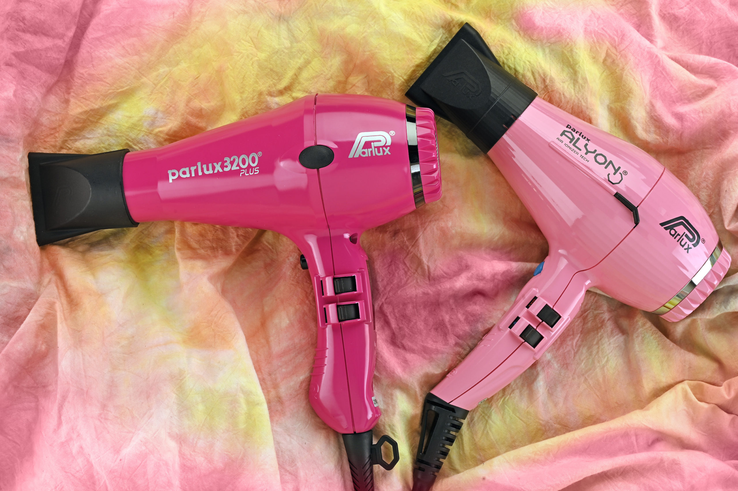 PER LA MAMMA UN MAZZO DI ROSE O IL ROSA DI PARLUX?