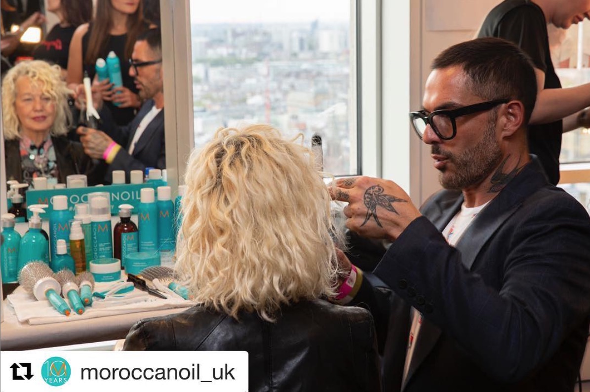 I SEGRETI DI ANTONIO CORRAL CALERO PER CAPELLI AL TOP D’ ESTATE!