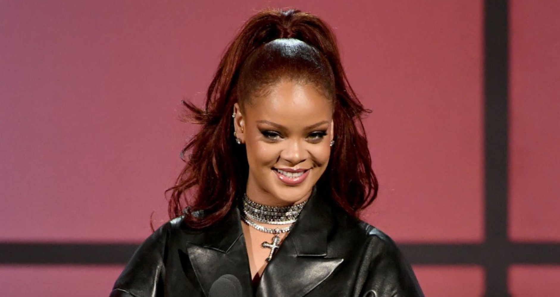 IL SEGRETO DEI CAPELLI DI RIHANNA COSTA SOLO 5 DOLLARI