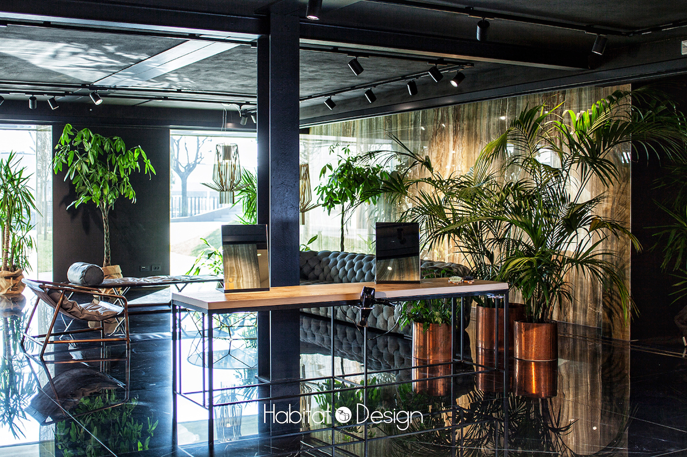 LO STILE INDUSTRIALE CONQUISTA ANCHE L’ARREDO PER PARRUCCHIERI