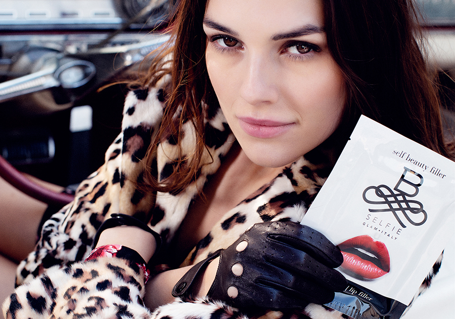 B-SELFIE PARTNER DELLA FINALE DI THE LOOK OF THE YEAR ITALIA 2019.