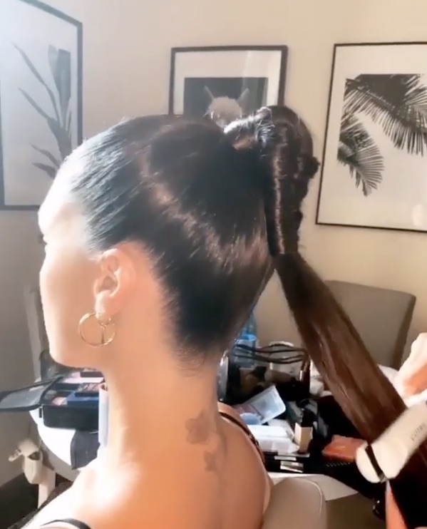 LA PONY TAIL TWISTATA DI COTRIL PER LA MFW