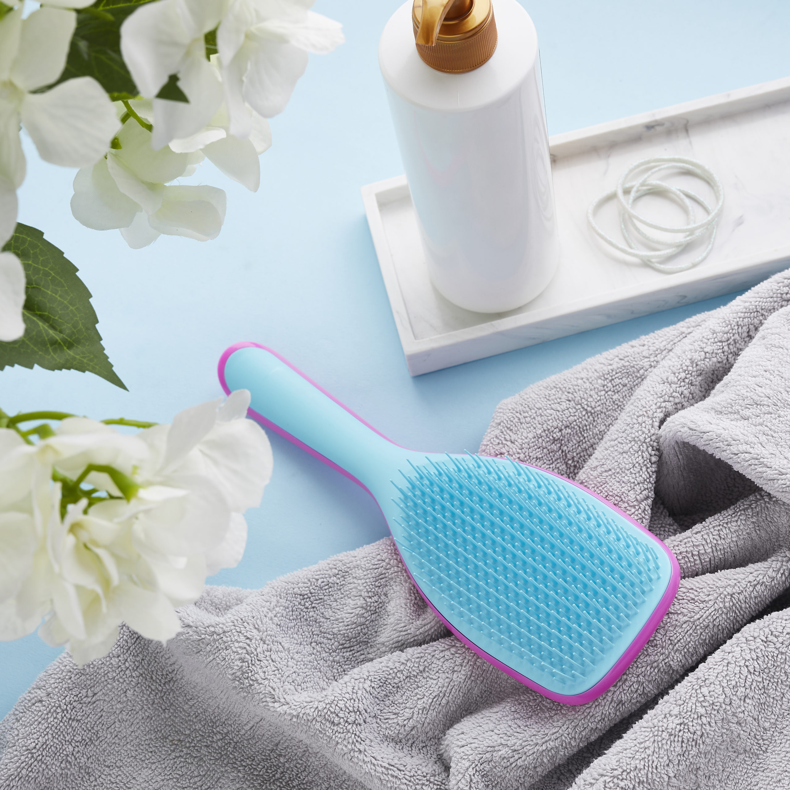 THE WET DETANGLER DIVENTA LARGE!