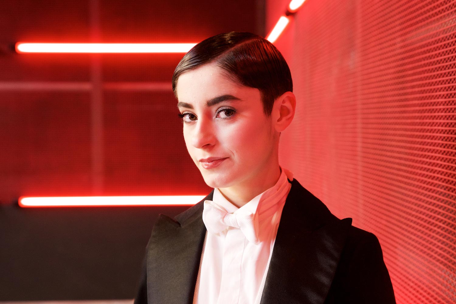 IL LOOK SLEEK & SLICK DI SOFIA TORNAMBENE A X FACTOR