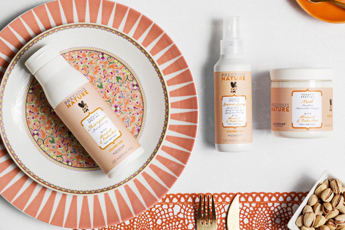 PISTACCHIO E MANDORLA PER NUTRIRE I CAPELLI COLORATI