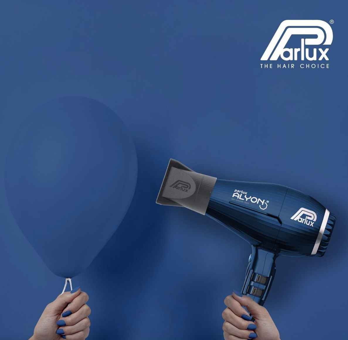 UN’ESTATE SOTTO LE STELLE  CON PARLUX ALYON BLU NOTTE