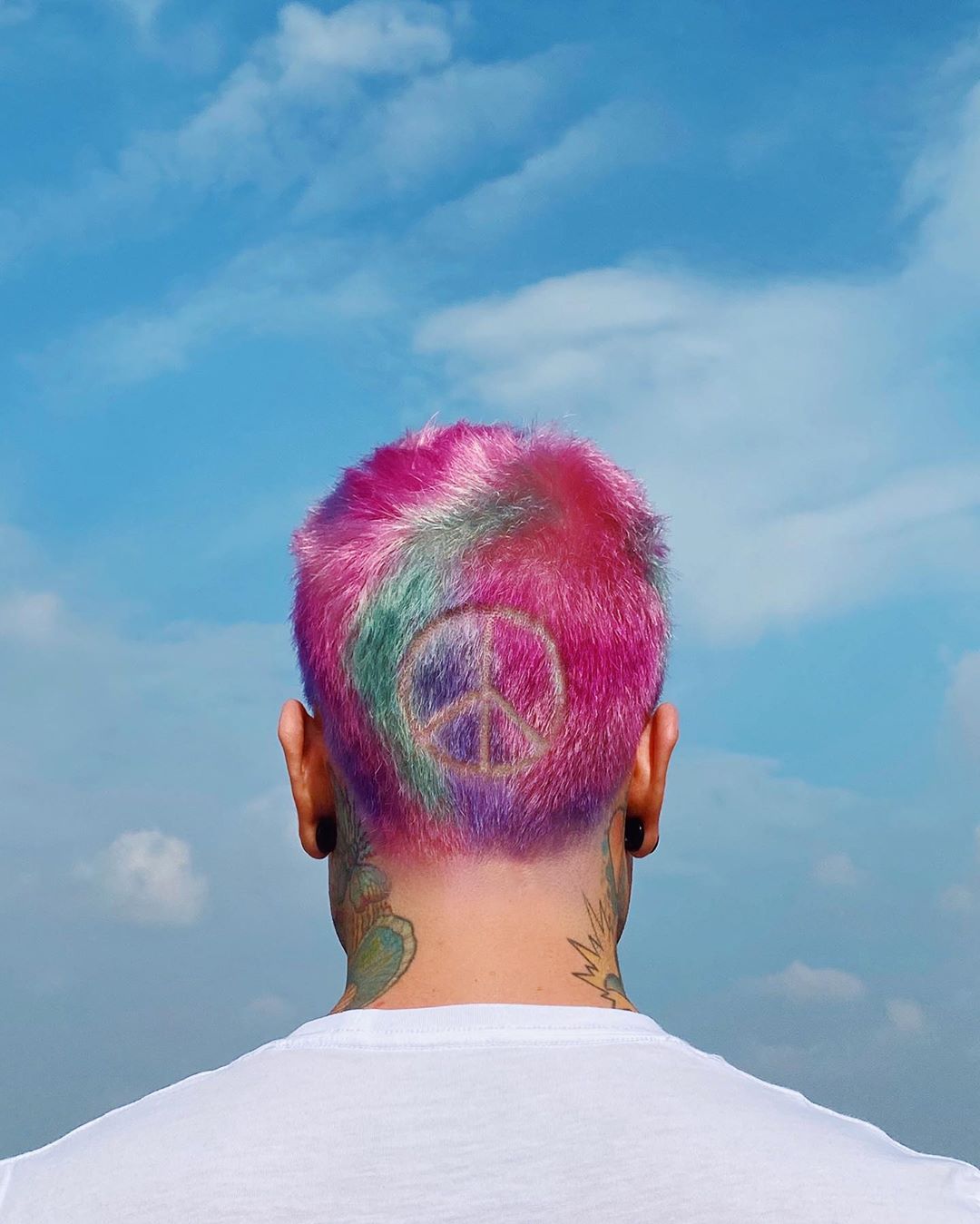 CAPELLI CALEIDOSCOPICI: COME RICREARE IL LOOK DI FEDEZ!