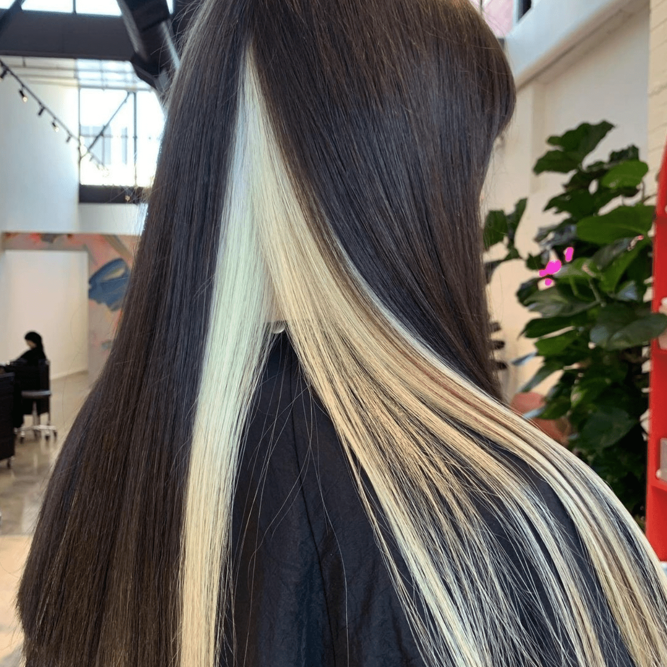 IL RITORNO DEGLI SKUNK HAIR TRA LE TENDENZE DELL’ESTATE