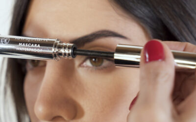 FOCUS OCCHI CON RAYSISTANT® BY AUSTRALIAN GOLD